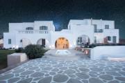 Naxos Euphoria Suites 