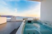 Santorini Secret Suites & Spa