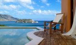 Open Plan Suite con vista mare e vasca idromassaggio all'aperto